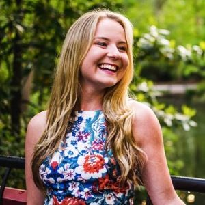 Meet your Posher, Olivia